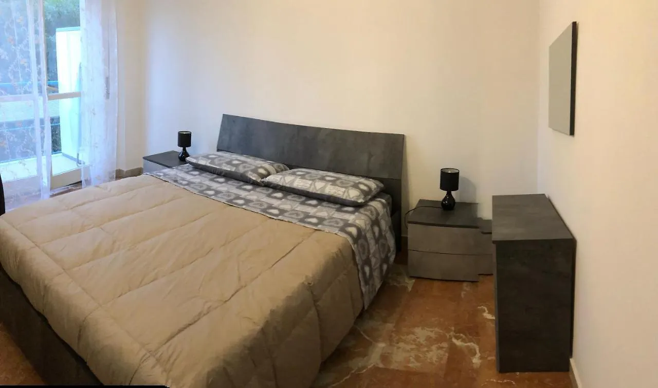 Santa Lucia'S House Apartment Syracuse
